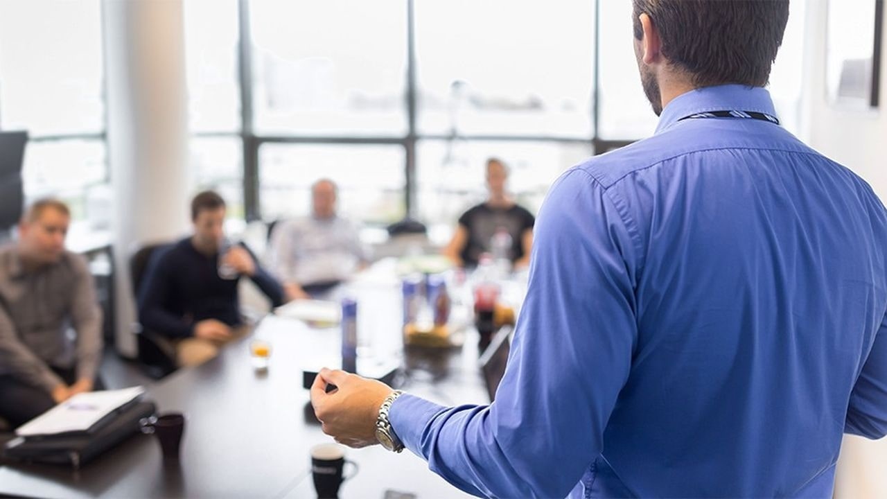 cómo-elegir-regalos-empresariales-que-fortalezcan-relaciones-1